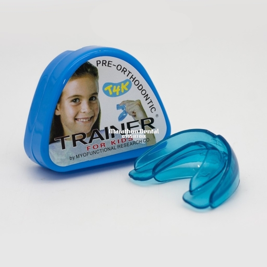 Máng chỉnh nha Trainer